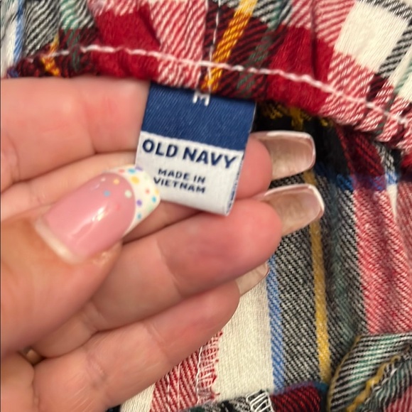 Old Navy Red and Black Plaid Pajama Pants - Picture 6 of 7